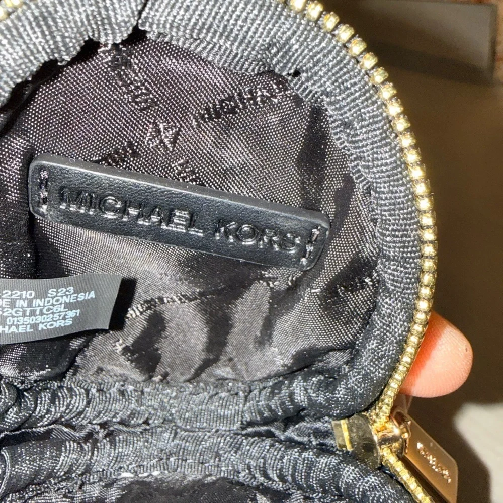 Michael Kors black Leather Round Coin Pouch